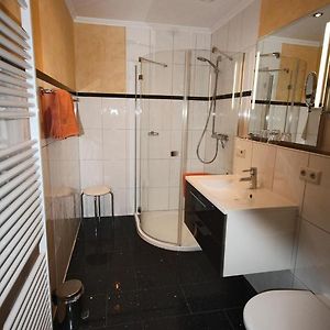 Suite met een Queen Size Bed
